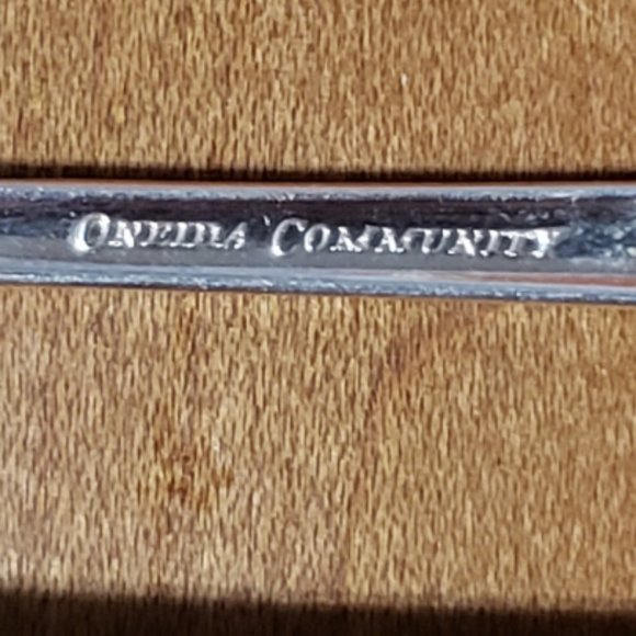 Vintage Pickle Forks Silver plate 3 Various Cocktail Seafood Long Forks - Picture 6 of 6